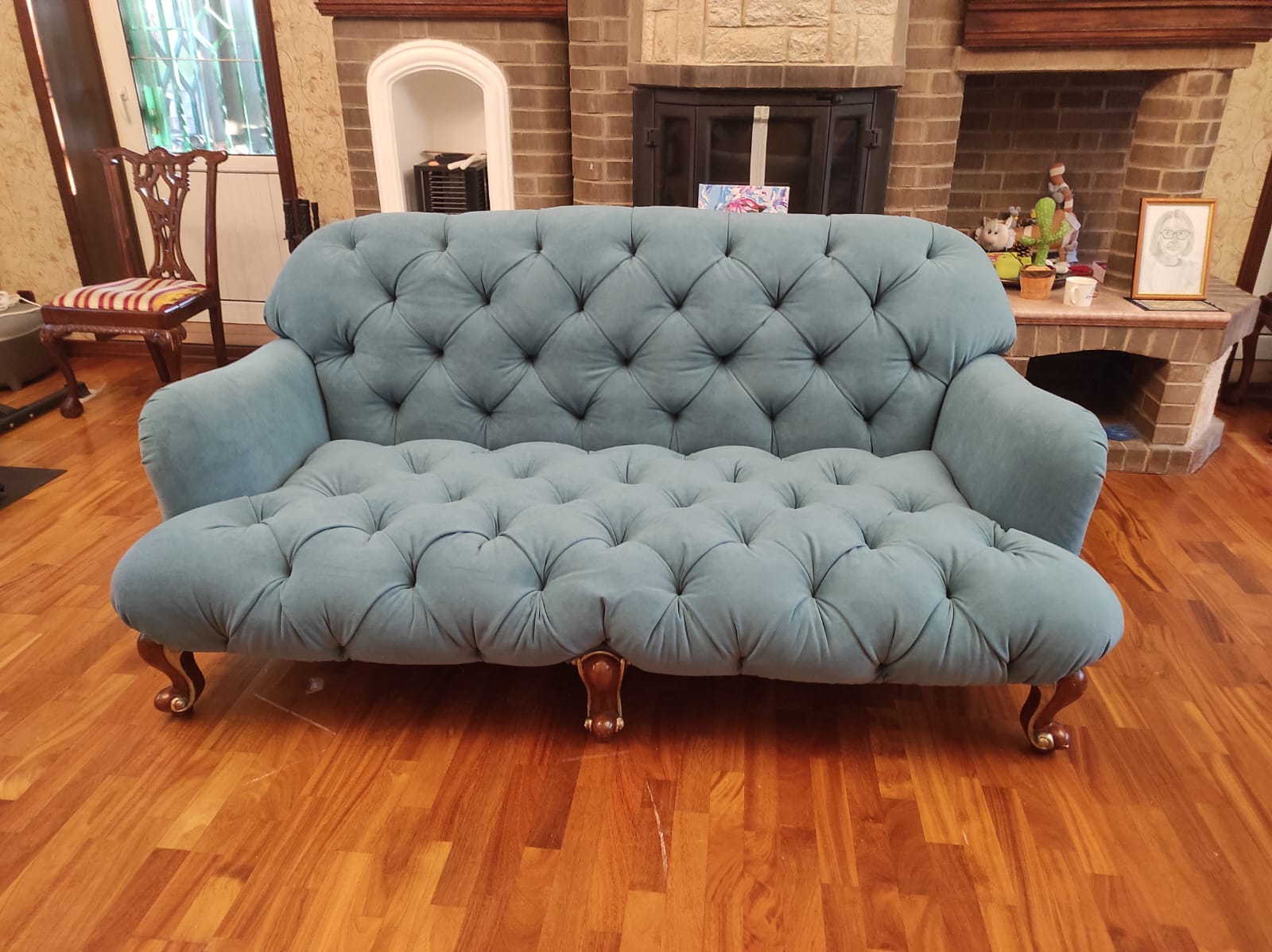 Обивка дивана. Дмитровск